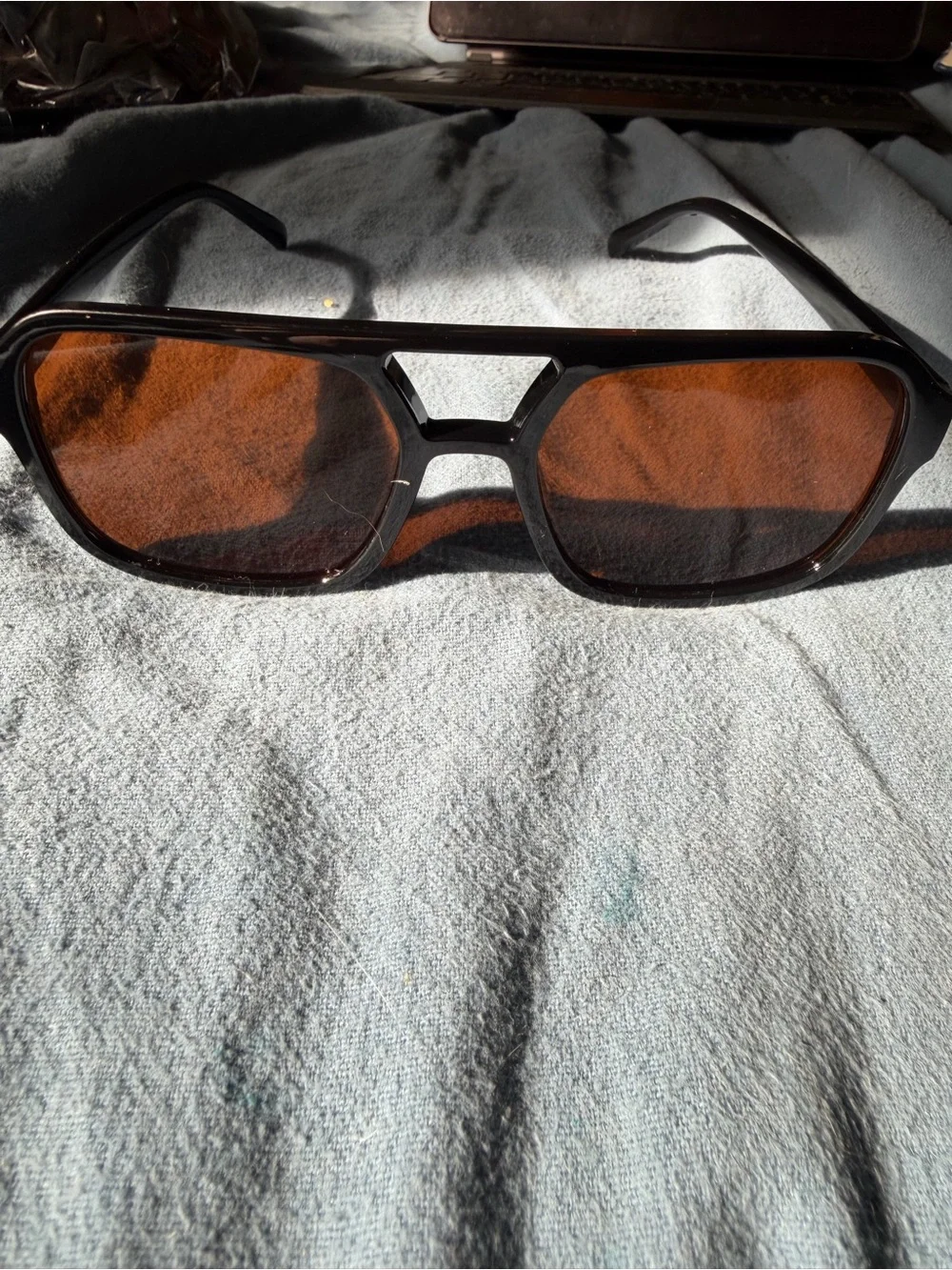 Mens Brown Lens Aviator-Style Sunglasses new